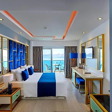 Sea View 3* קס