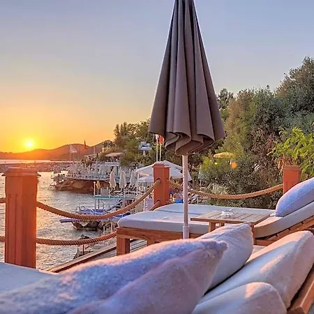 Szálloda Sea View 3*