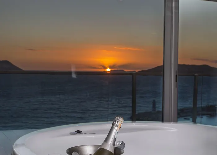 Szálloda Sea View 3*